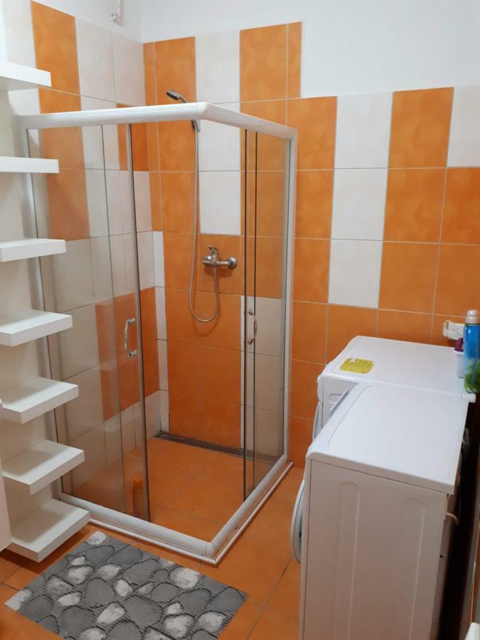 Apartment Gardner Loket Eksteriør billede